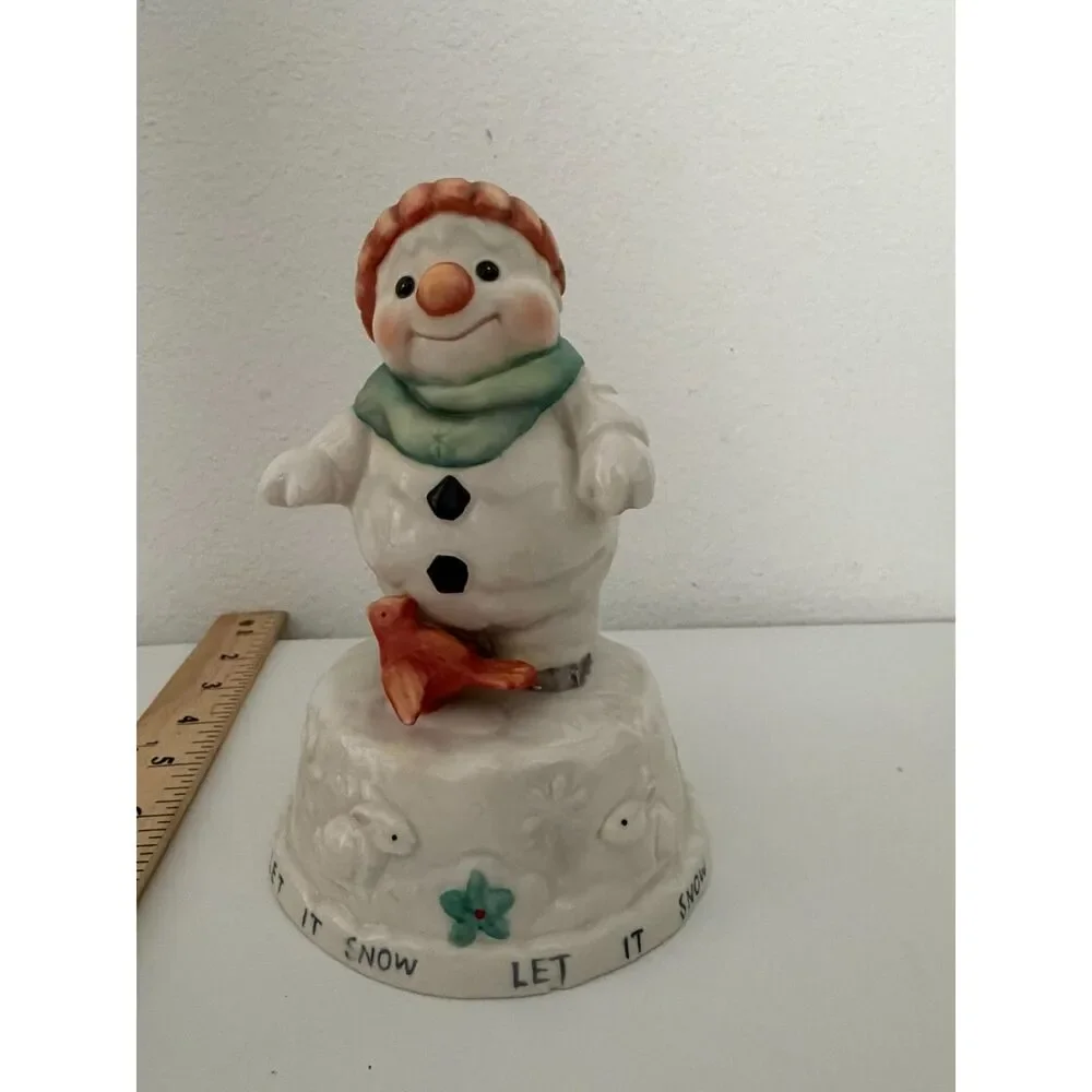 vtg snowman and cardinal music box with 